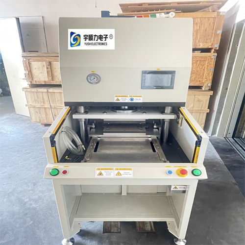 厂家直销桌面式多刀分板机